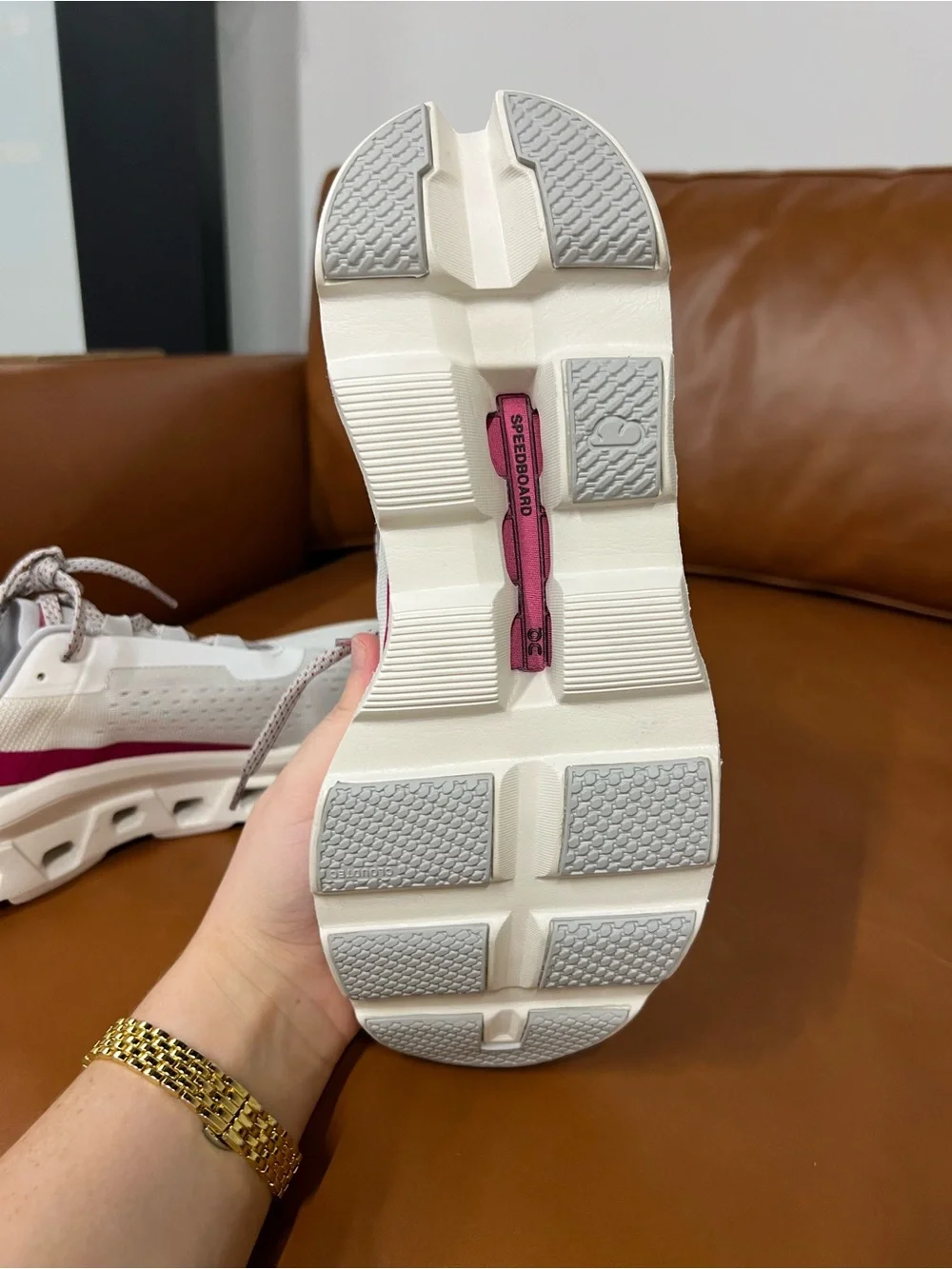 On Running WOMENS CLOUDMONSTER IVORY GRENADINE 10.5 WOMENS